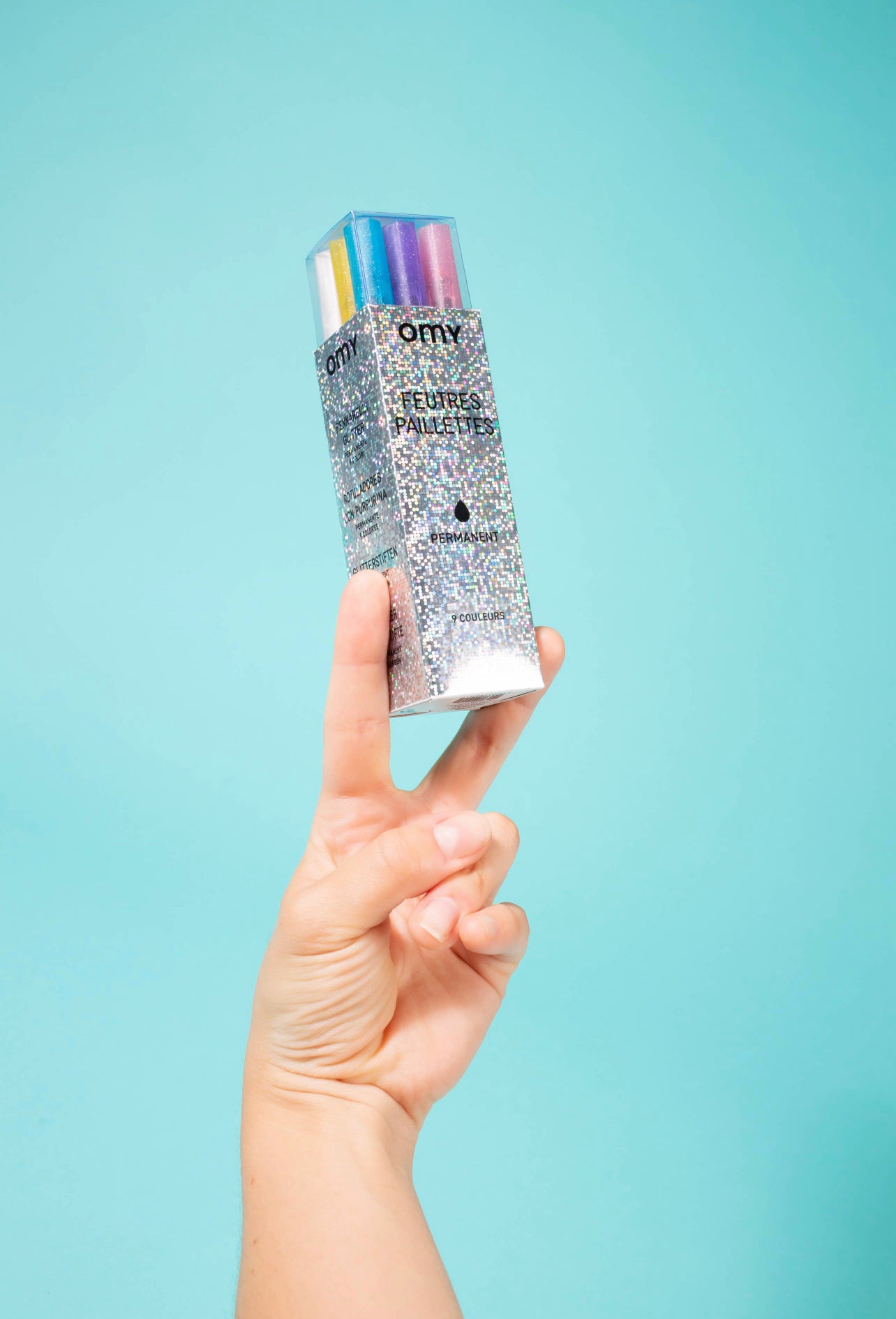 9 Glitter Markers